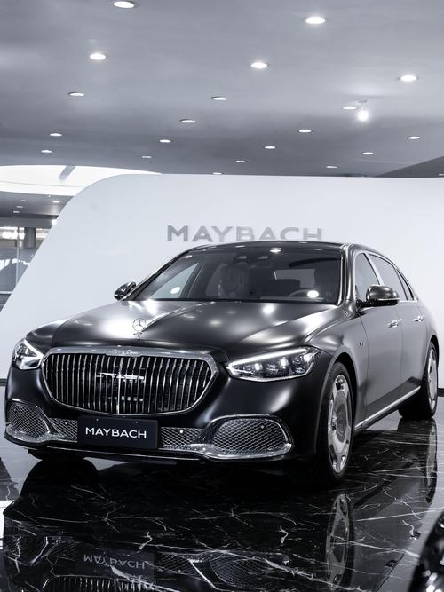 深圳90岚图汽车的售后服务让用户无忧出行，迈巴赫未来的豪华车趋势